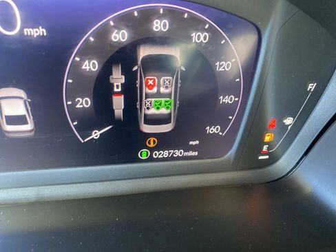 Used 2024 Honda Accord EX image 6