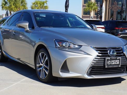 Used 2019 Lexus IS 300 IS 300 image 3