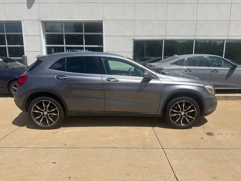 Used 2015 Mercedes-Benz GLA 250 4MATIC image 7