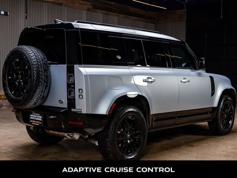 Used 2023 Land Rover Defender 110 X image 9