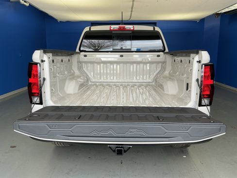New 2026 Chevrolet Colorado Trail Boss AWD/4WD image 25