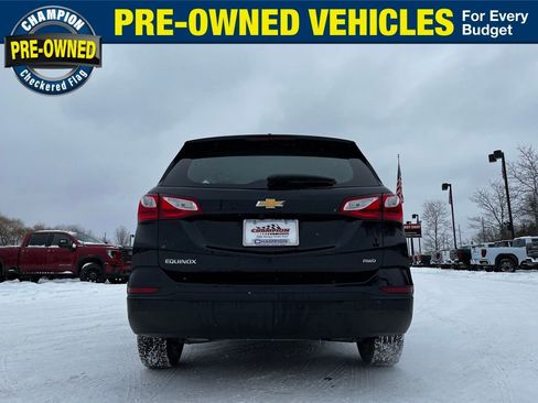 Used 2020 Chevrolet Equinox LS image 9