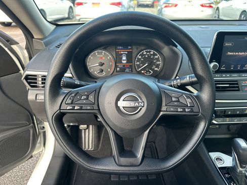 Certified 2025 Nissan Altima 2.5 S image 23