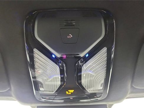 Used 2023 BMW XM image 60