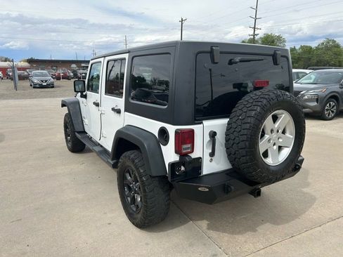 Used 2015 Jeep Wrangler Unlimited Sport w/ Quick Order Package 24S AWD/4WD image 5