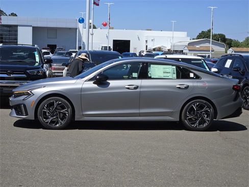 New 2025 Kia K5 GT-Line w/ GT-Line Premium Package image 8