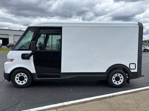Used 2024 Chevrolet Brightdrop 400 w/ Commercial Equipment Package AWD/4WD image 6