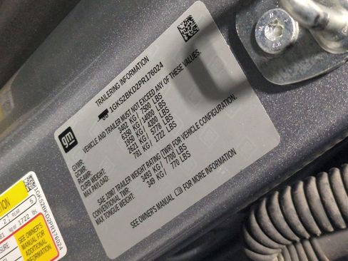 Used 2023 GMC Yukon SLT w/ SLT Luxury Package image 35