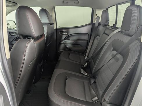 Used 2020 GMC Canyon Denali image 16