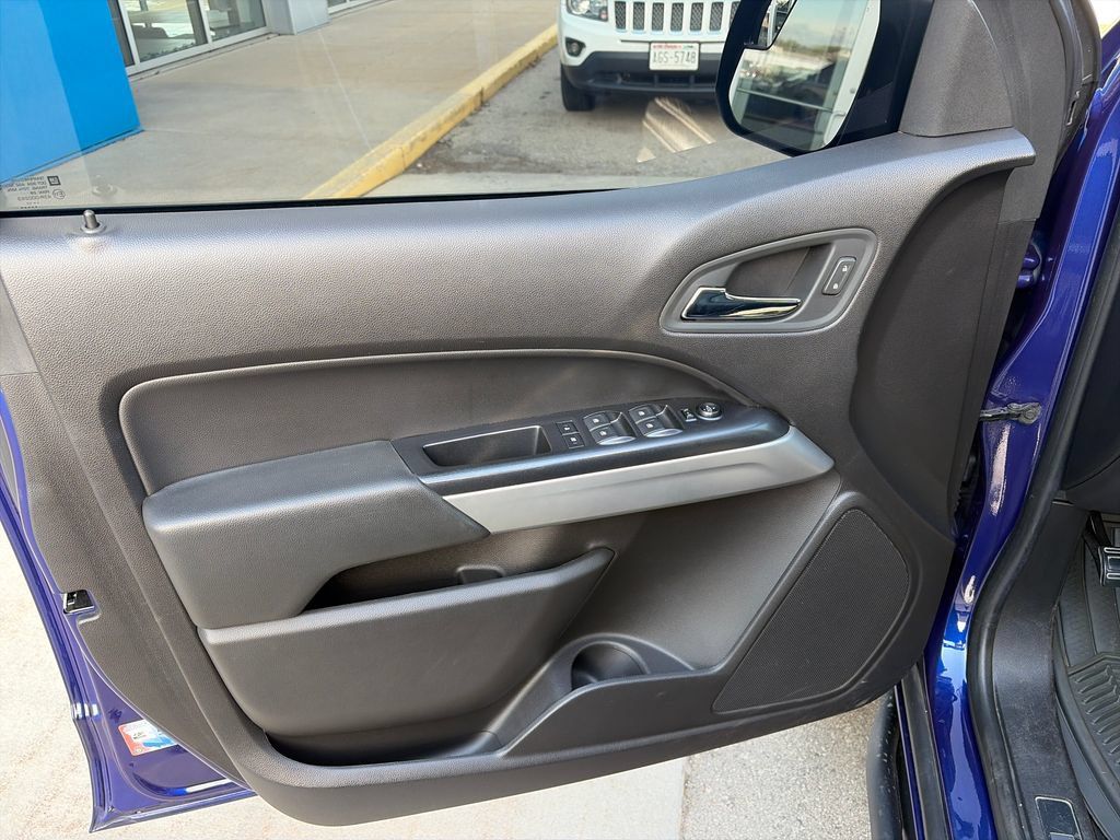 Used 2017 Chevrolet Colorado ZR2 AWD/4WD image 10