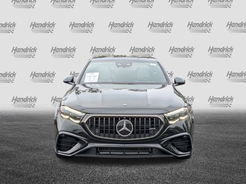 New 2026 Mercedes-Benz E 53 AMG e 4MATIC Sedan image 3