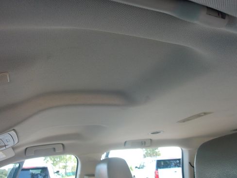 Used 2018 GMC Yukon XL SLE RWD image 14