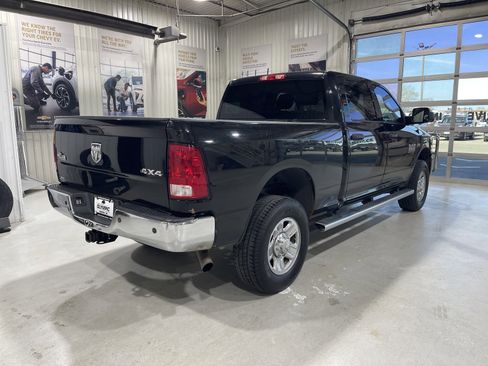 Used 2017 RAM 2500 Tradesman w/ Chrome Appearance Group AWD/4WD image 8