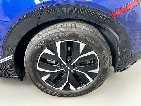 Used 2023 Kia EV6 Wind w/ Wind Technology Package image 11