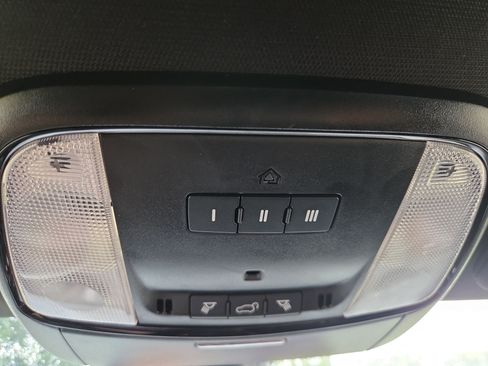 Used 2025 Dodge Durango GT AWD/4WD image 15
