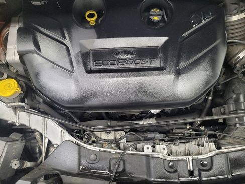 Used 2017 Ford Escape SE w/ Equipment Group 201A AWD/4WD image 30