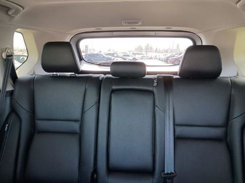 Certified 2025 Nissan Rogue SL w/ SL Premium Package image 13