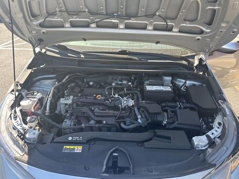 Used 2024 Toyota Corolla LE FWD image 15
