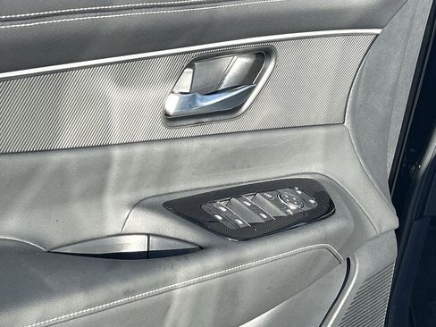 Used 2025 Nissan Murano SV image 20