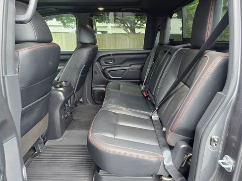 Used 2023 Nissan Titan PRO-4X w/ Pro-4x Convenience Package image 24