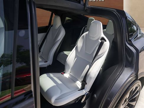 Used 2022 Tesla Model X Plaid AWD/4WD image 20