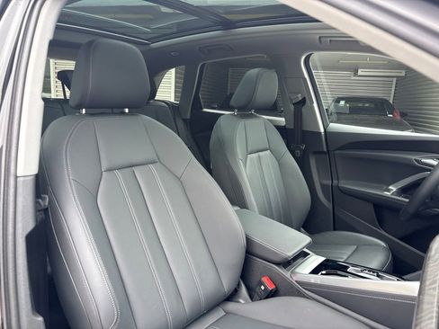 Used 2025 Audi Q5 Premium w/ Convenience Package AWD/4WD image 15
