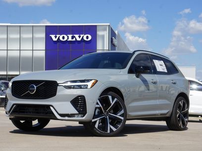 New 2026 Volvo XC60 B5 Plus w/ Protection Package Premier