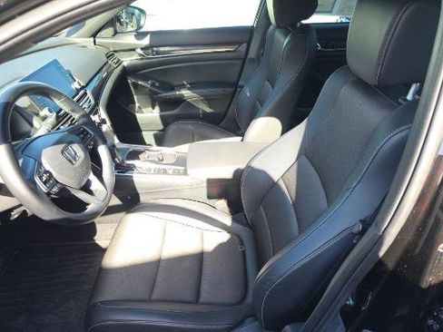Used 2022 Honda Accord Sport image 8
