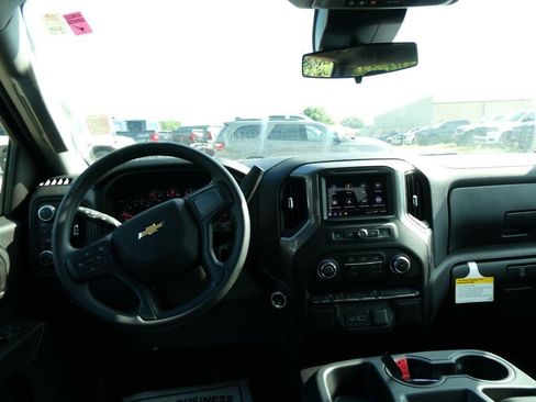 New 2026 Chevrolet Silverado 1500 W/T w/ WT Value Package AWD/4WD image 14