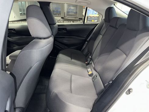 Used 2023 Toyota Corolla LE image 17