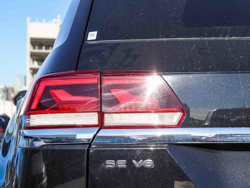 Used 2021 Volkswagen Atlas SE image 9