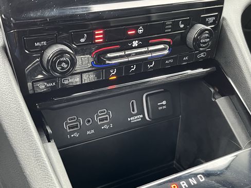 Used 2023 Jeep Grand Cherokee 4xe image 31