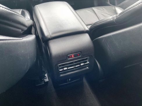 Used 2022 Lincoln Corsair AWD w/ Premium Package image 28