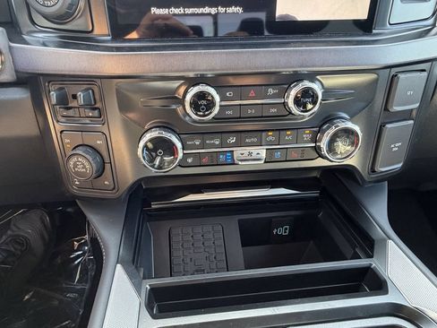 New 2026 Ford F250 Platinum w/ Tremor Off-Road Package AWD/4WD image 36