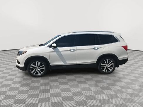 Used 2017 Honda Pilot Elite image 5