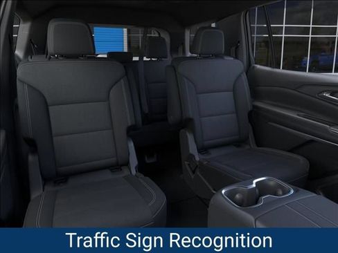 New 2026 Chevrolet Traverse LT w/ Driver Confidence Package FWD image 19