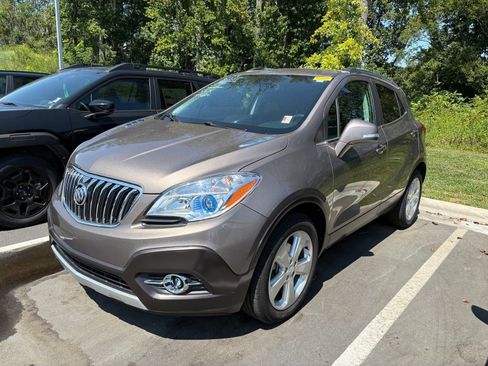 Used 2015 Buick Encore Convenience AWD/4WD image 3