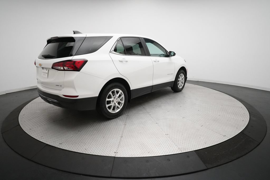 Used 2024 Chevrolet Equinox LT AWD/4WD image 34