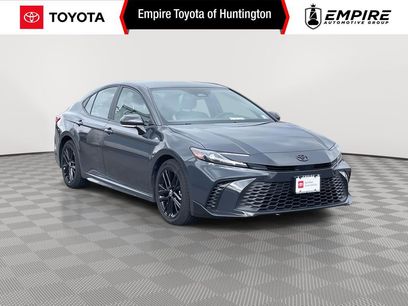 Used 2025 Toyota Camry SE
