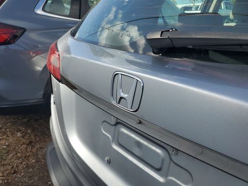 Used 2019 Honda HR-V LX image 7