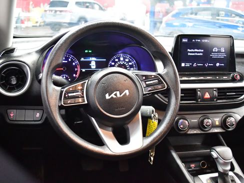 Used 2023 Kia Forte LXS image 15