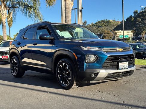 Used 2021 Chevrolet TrailBlazer LT image 4