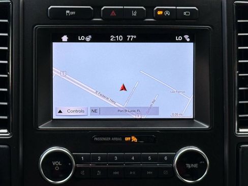 Used 2019 Ford Expedition Limited w/ Special Edition Package image 13