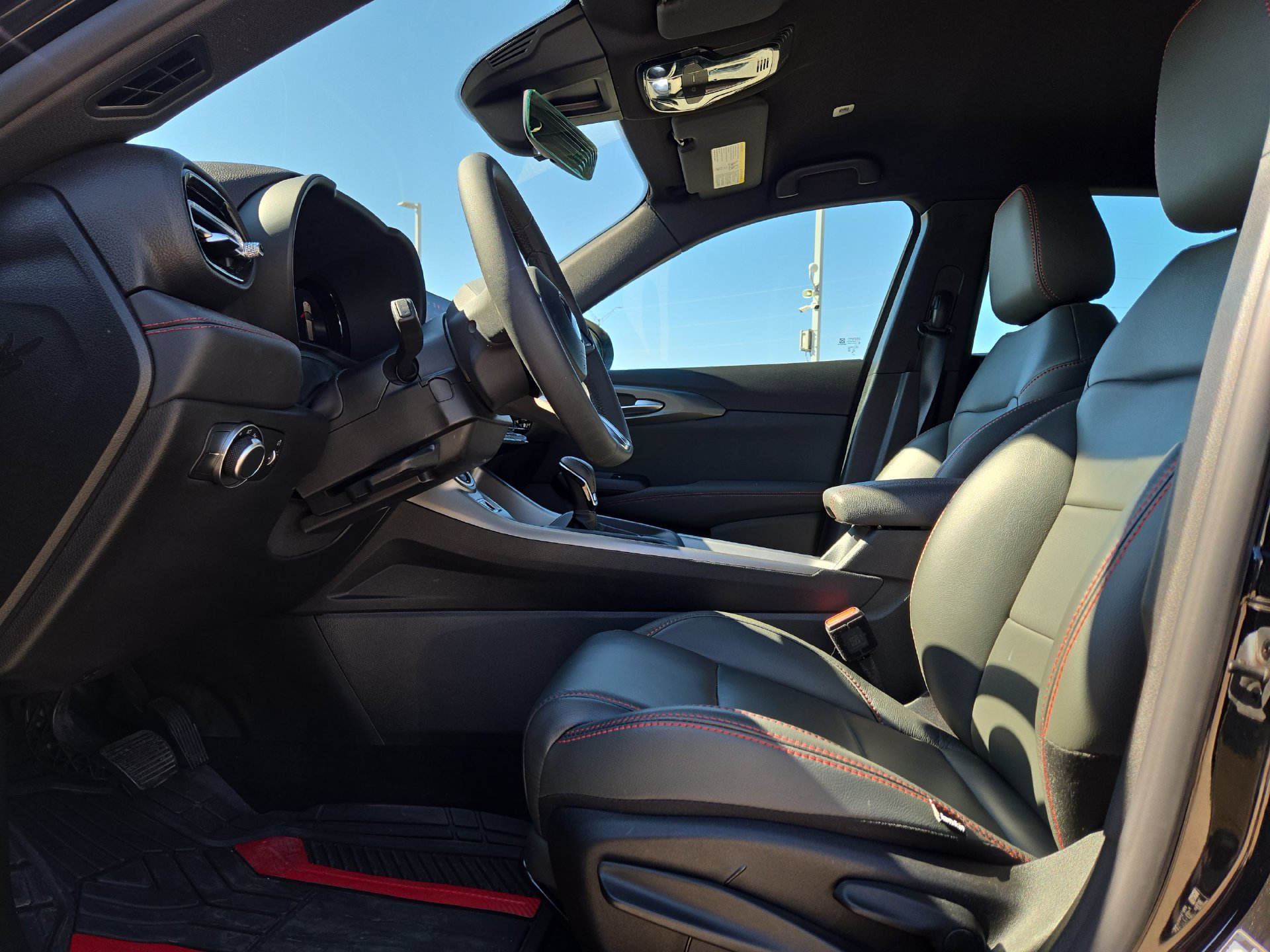 Used 2024 Dodge Hornet GT w/ GT Blacktop Package AWD/4WD image 16