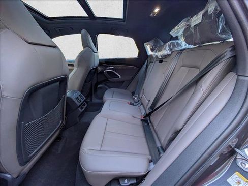 New 2025 Audi Q5 Premium Plus image 19
