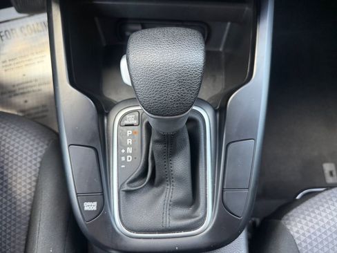 Used 2025 Kia Soul LX w/ LX Technology Package FWD image 28