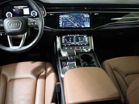 Used 2022 Audi Q7 2.0T Premium Plus w/ Premium Plus Package image 11