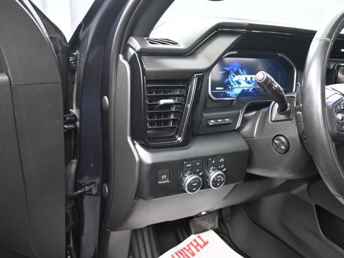 Used 2022 GMC Sierra 1500 AT4 w/ AT4 Premium Package image 3