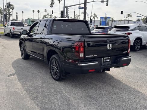 Used 2019 Honda Ridgeline Sport image 10