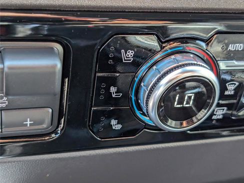 Used 2024 GMC Sierra 1500 SLT w/ SLT Premium Plus Package image 29